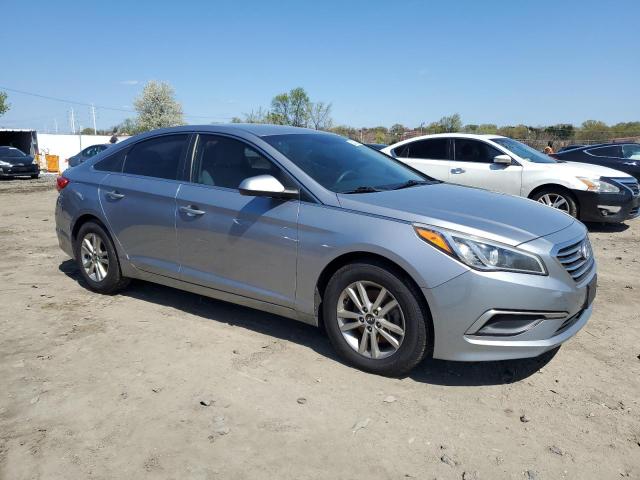  HYUNDAI SONATA 2017 Серебристый