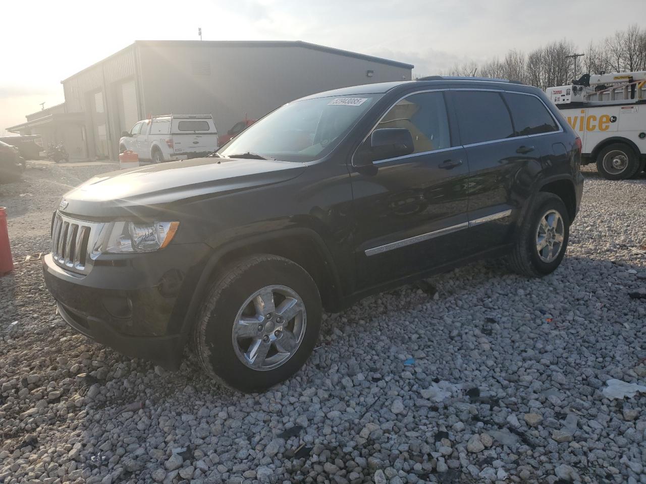 2013 Jeep Grand Cherokee Laredo for Sale in Wayland, MI - Front End