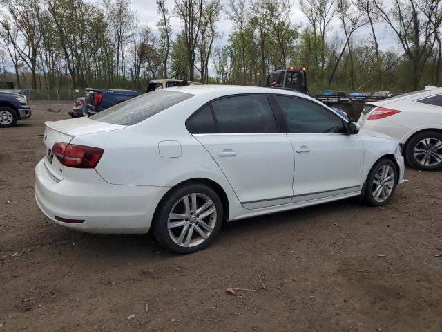 Sedans VOLKSWAGEN JETTA 2017 White