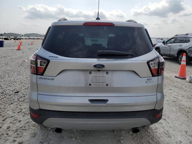  FORD ESCAPE 2017 Srebrny