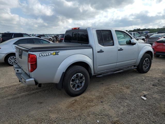  NISSAN FRONTIER 2018 Srebrny