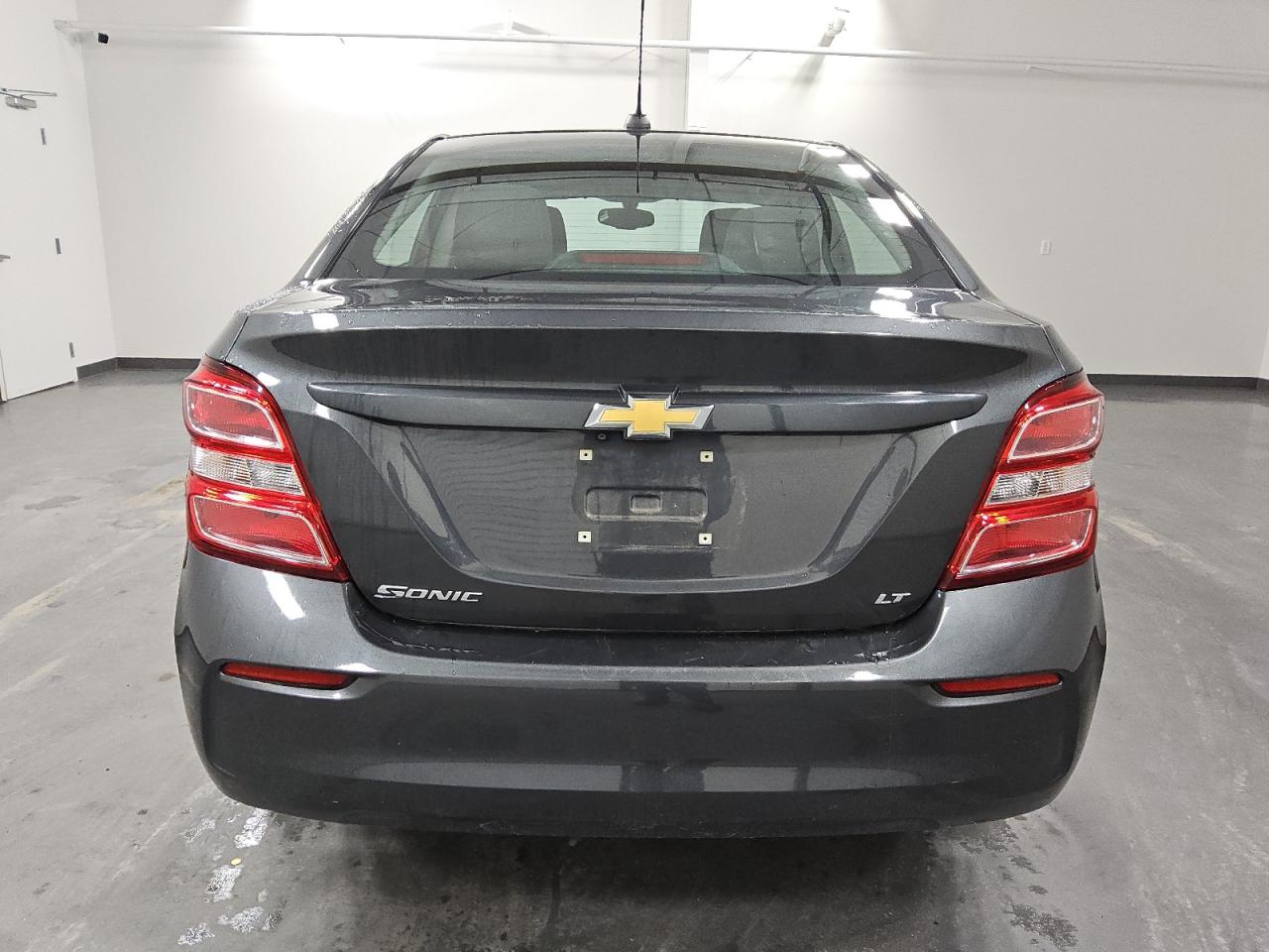 2019 Chevrolet Sonic Lt VIN: 1G1JD5SB3K4142805 Lot: 51175425