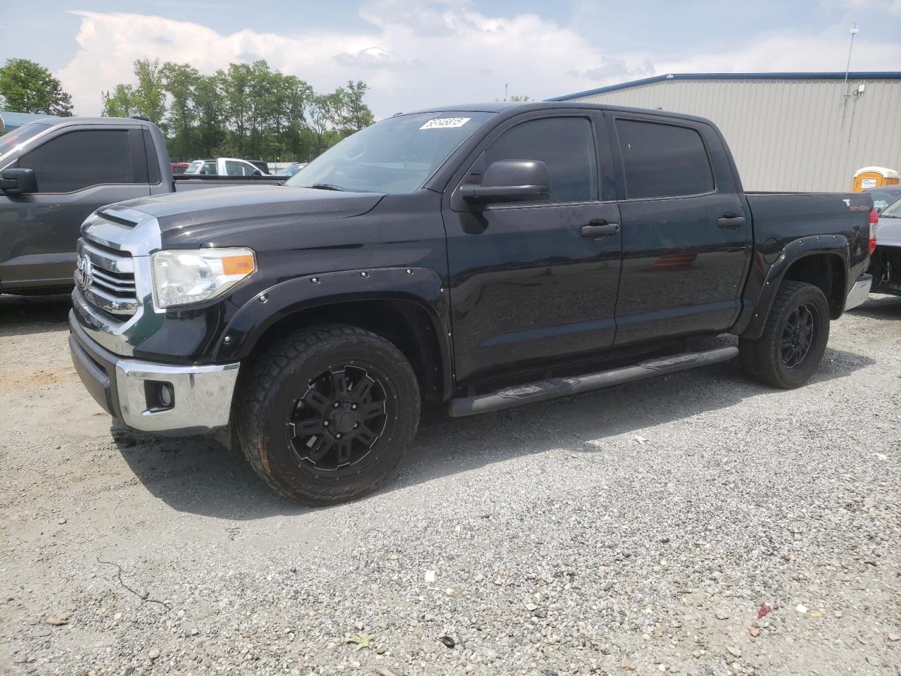 2016 Toyota Tundra Crewmax Sr5 продається в Spartanburg, SC - Rear End