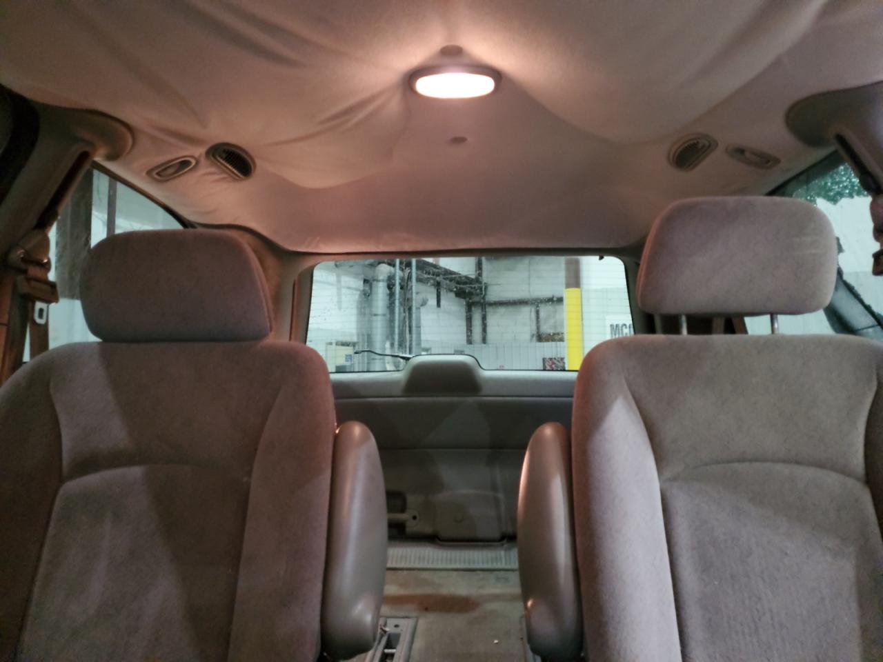 2002 Dodge Grand Caravan El VIN: 1B8GP343X2B634127 Lot: 51257355