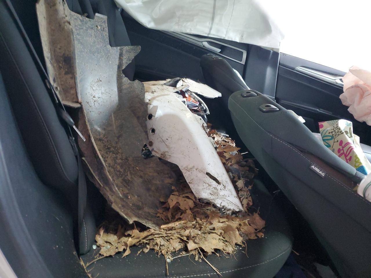 2019 Ford Fusion Se VIN: 3FA6P0LU1KR168923 Lot: 53431955