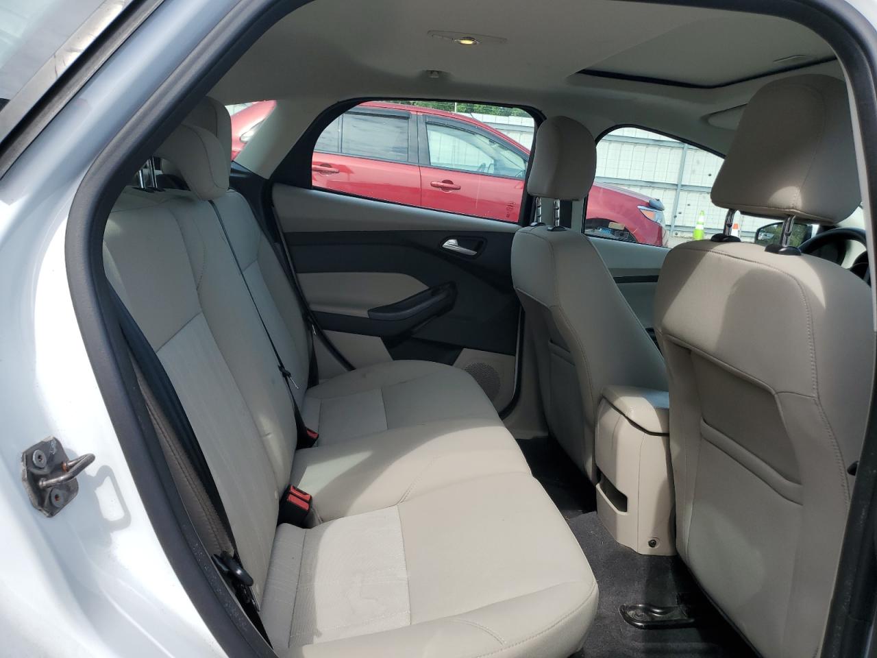 2016 Ford Focus Se VIN: 1FADP3KE0GL223970 Lot: 54552915