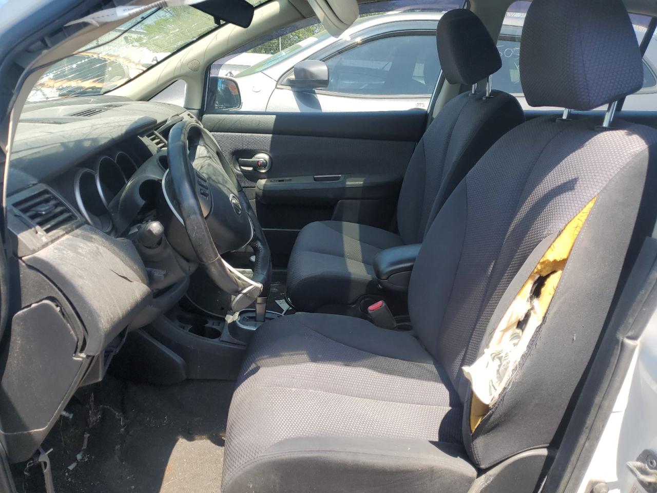 2008 Nissan Versa - Image 7