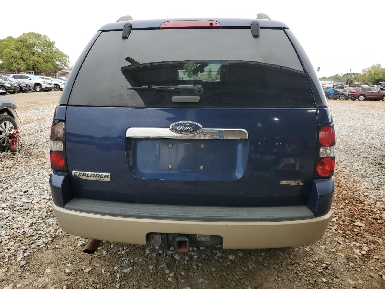 2007 Ford Explorer Eddie Bauer VIN: 1FMEU64807UB43073 Lot: 52104125