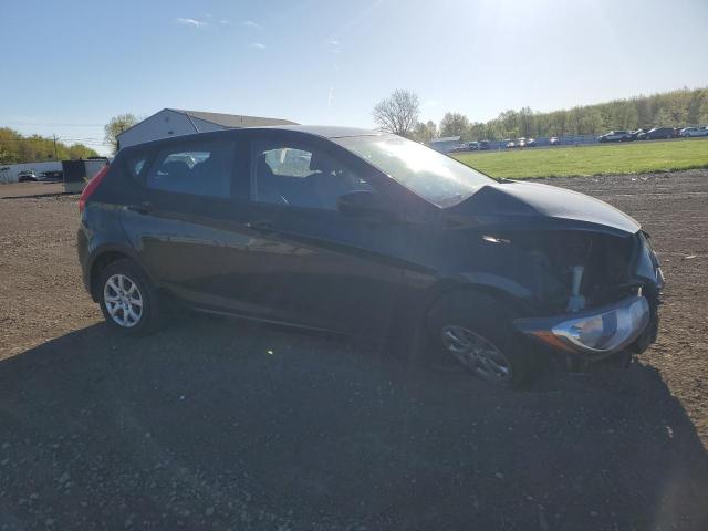 Hatchbacks HYUNDAI ACCENT 2013 Czarny