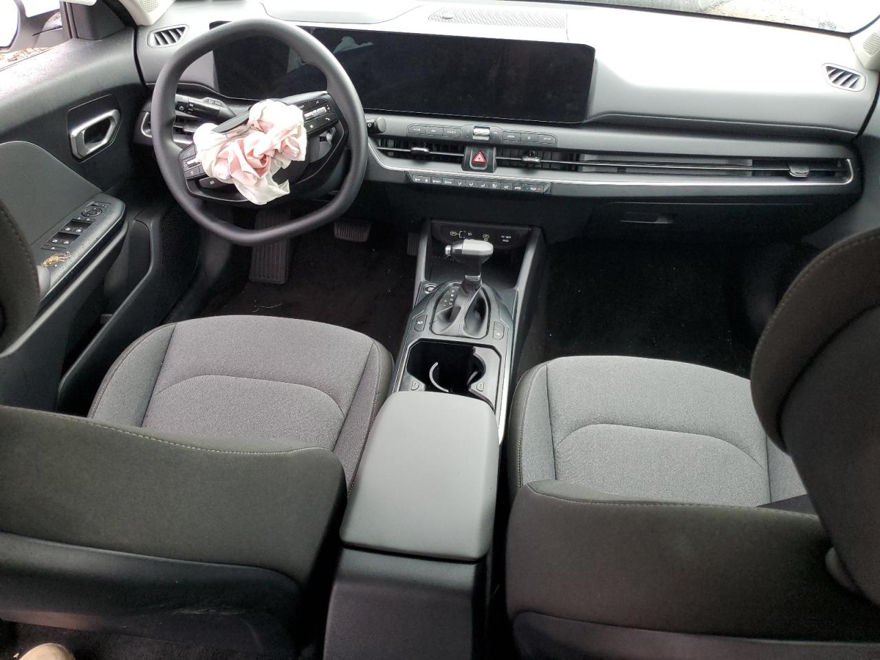 2025 Kia K4 Lx VIN: 3KPFT4DE3SE092200 Lot: 53188015