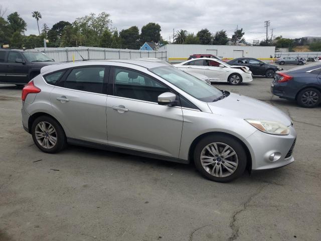  FORD FOCUS 2012 Silver