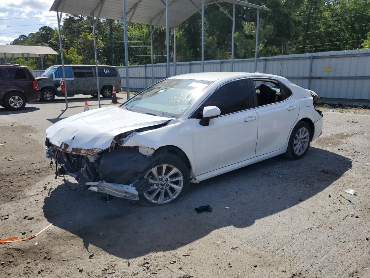 2022 Toyota Camry Le for Sale in Savannah, GA - Front End