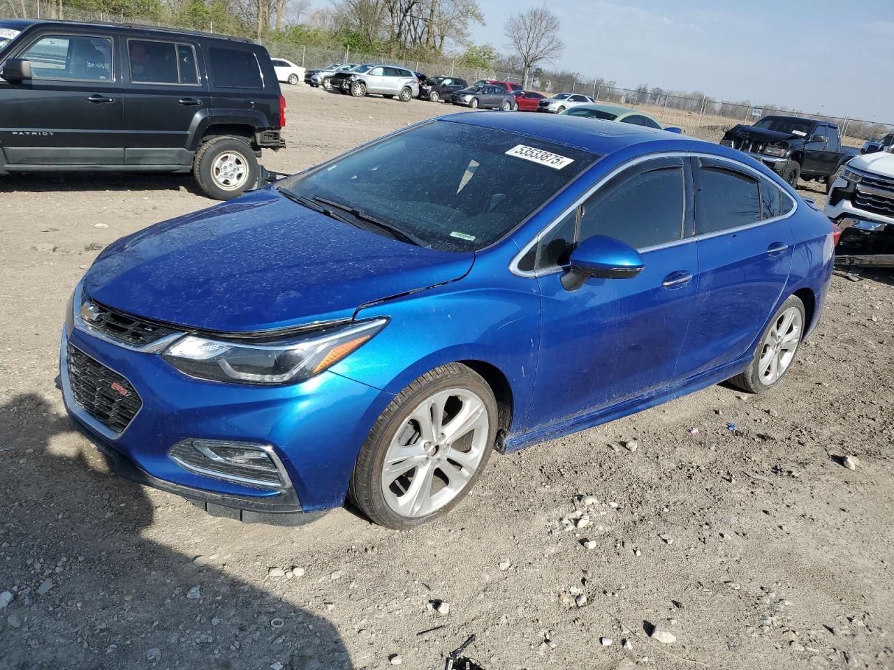 2017 Chevrolet Cruze Premier na sprzedaż w Cicero, IN - Front End