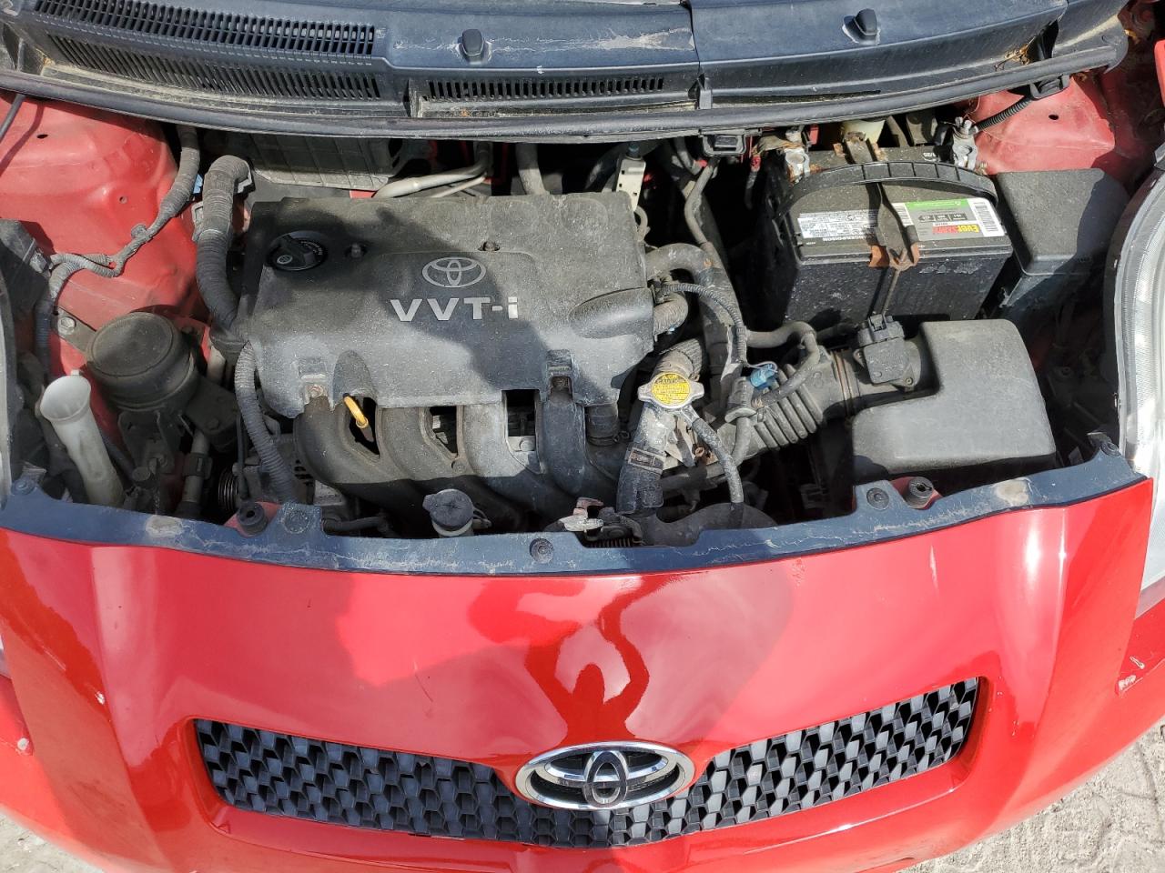 2008 Toyota Yaris VIN: JTDJT923485207352 Lot: 54199265