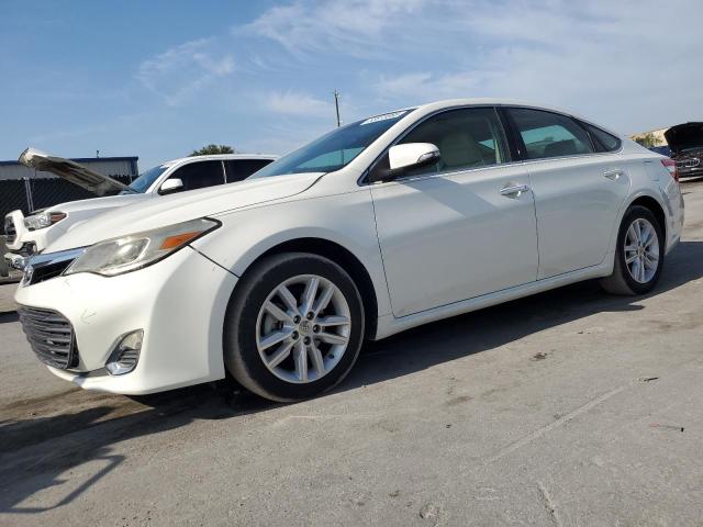 TOYOTA AVALON 2015 Белы