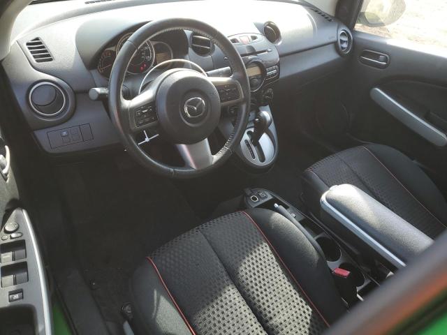 Хэтчбеки MAZDA 2 2013 Зеленый