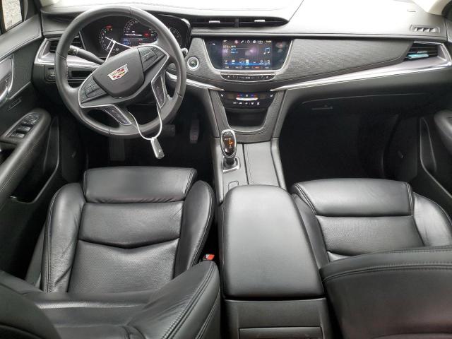  CADILLAC XT5 2017 Серебристый