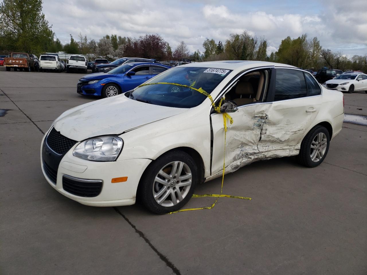 2007 Volkswagen Jetta 2.5 Option Package 1 for Sale in Woodburn, OR - Side