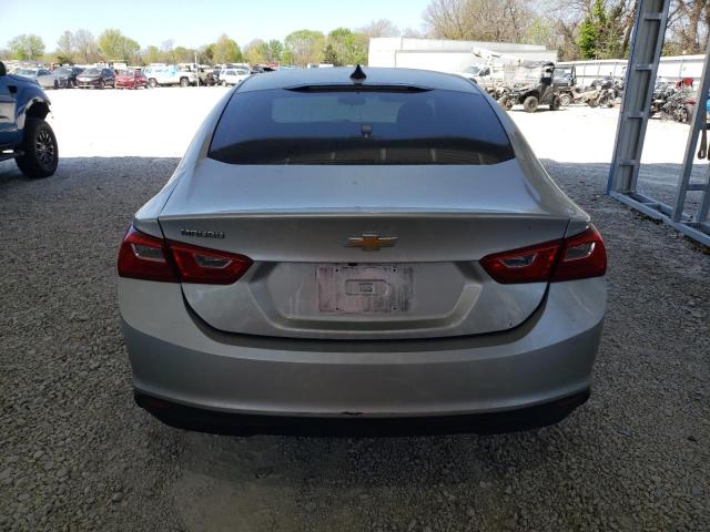  CHEVROLET MALIBU 2019 Srebrny