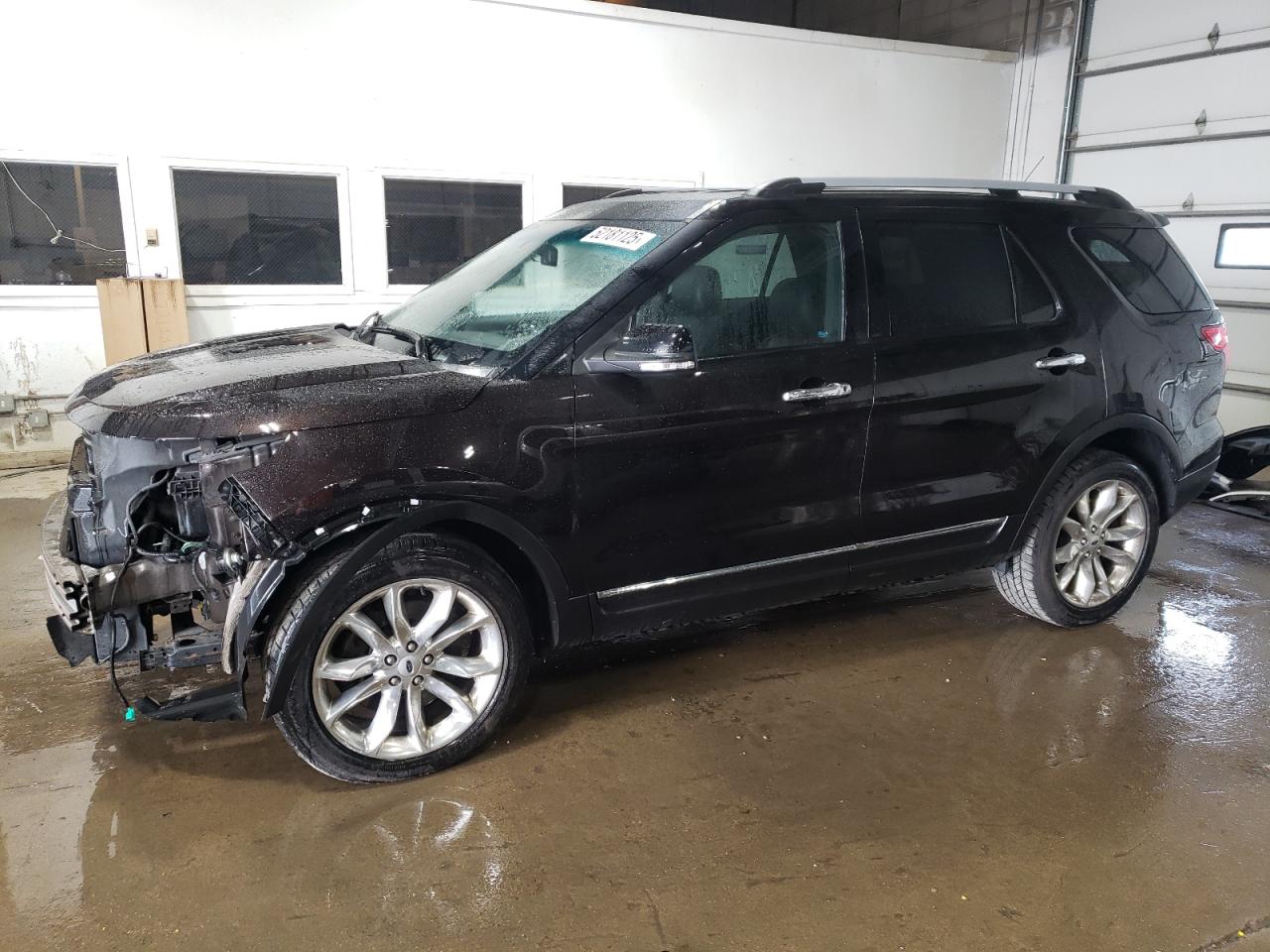 2013 Ford Explorer Xlt for Sale in Blaine, MN - Front End