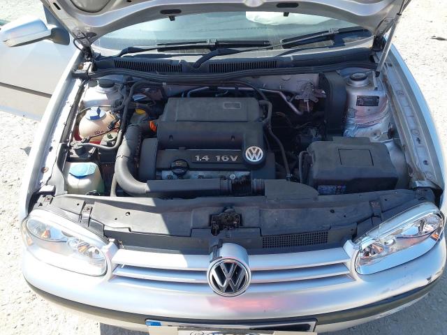 2003 VOLKSWAGEN GOLF MATCH