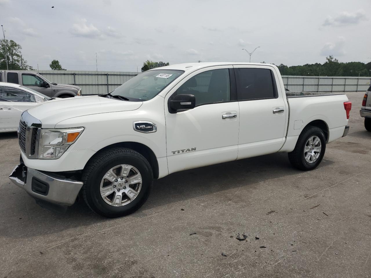 1N6AA1EK8HN529192 NISSAN TITAN Photo 1