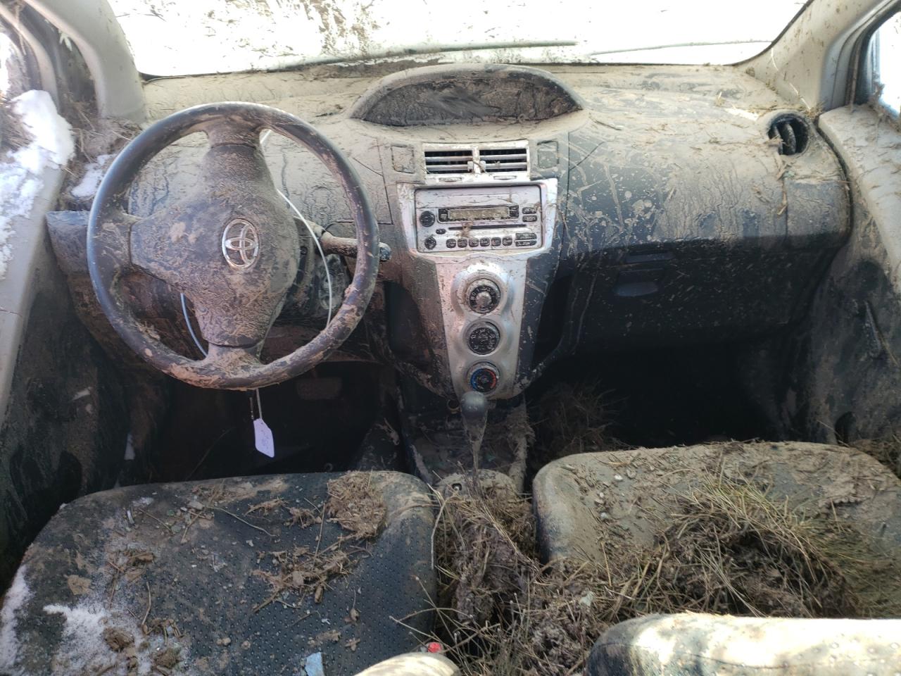 2008 Toyota Yaris VIN: JTDKT923885146799 Lot: 51960995