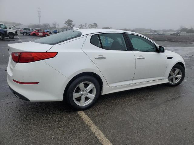 Sedans KIA OPTIMA 2015 White