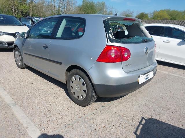 2006 VOLKSWAGEN GOLF S