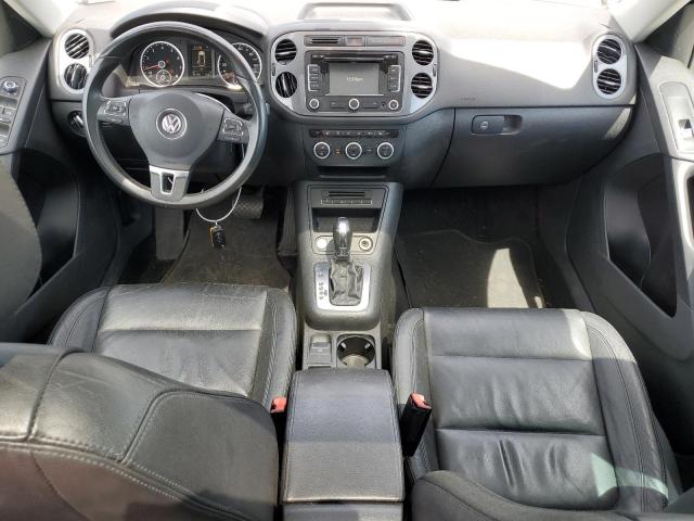 Parquets VOLKSWAGEN TIGUAN 2013 Czarny