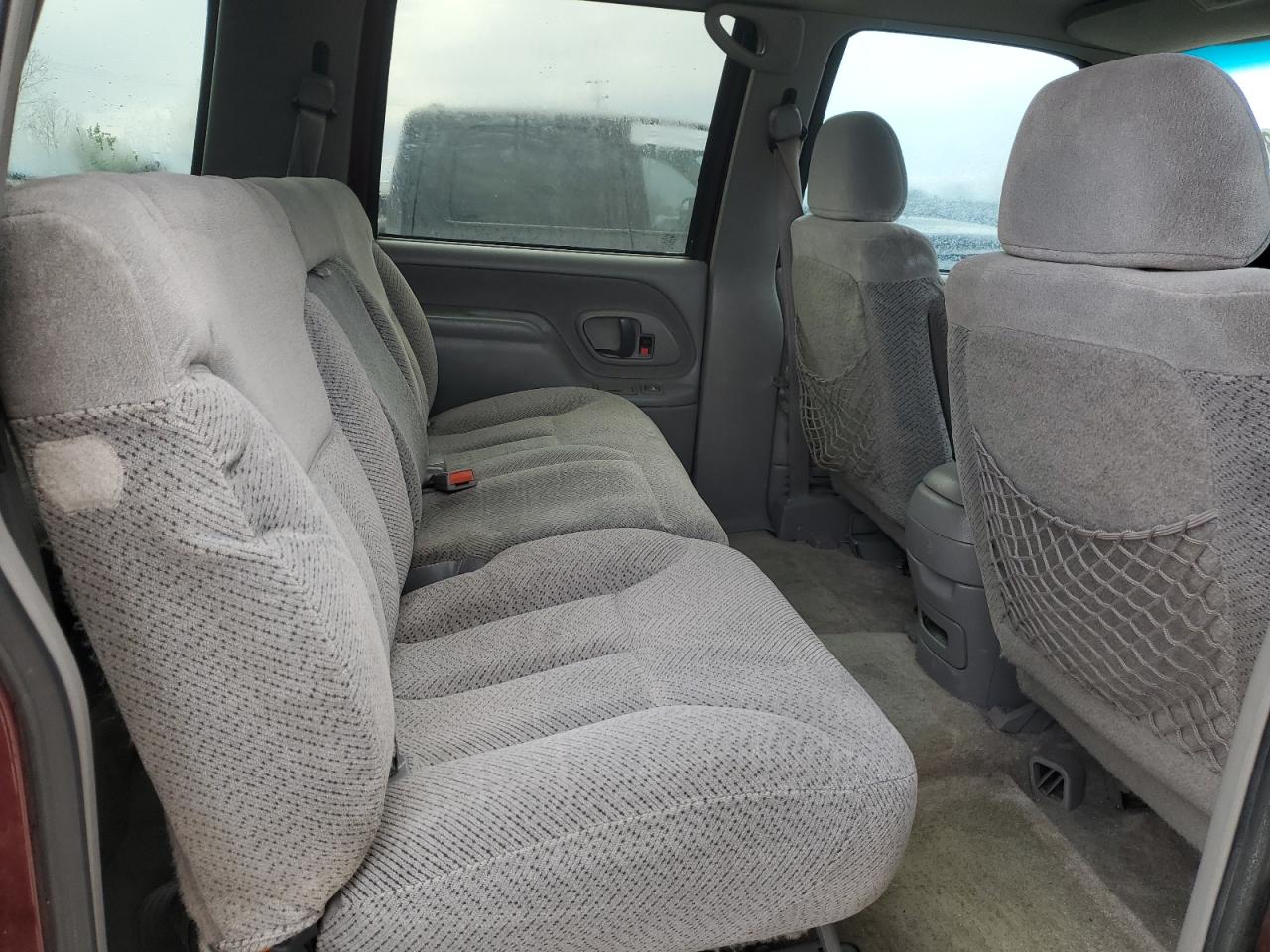 1999 Chevrolet Suburban K1500 VIN: 1GNFK16RXXJ568977 Lot: 54988765