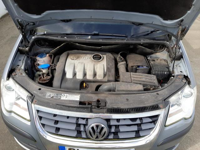 2009 VOLKSWAGEN TOURAN S T