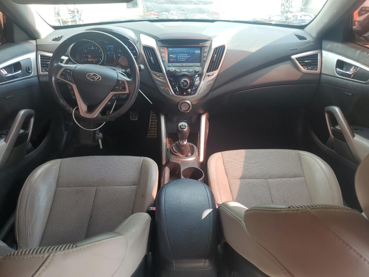2013 Hyundai Veloster VIN: KMHTC6AD4DU103425 Lot: 55089165