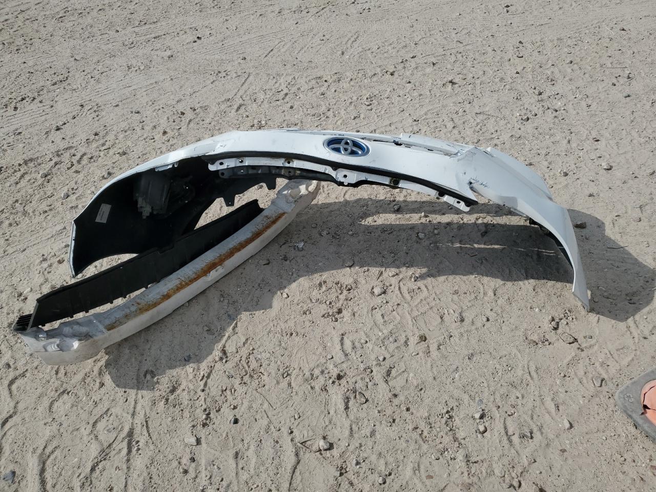 2013 Toyota Prius C VIN: JTDKDTB37D1556098 Lot: 53705235