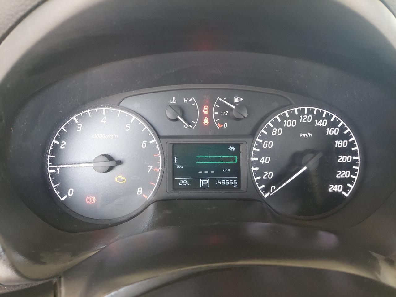 MNTBC2C98G6010913 - 2016 Nissan Tiida - #undefined