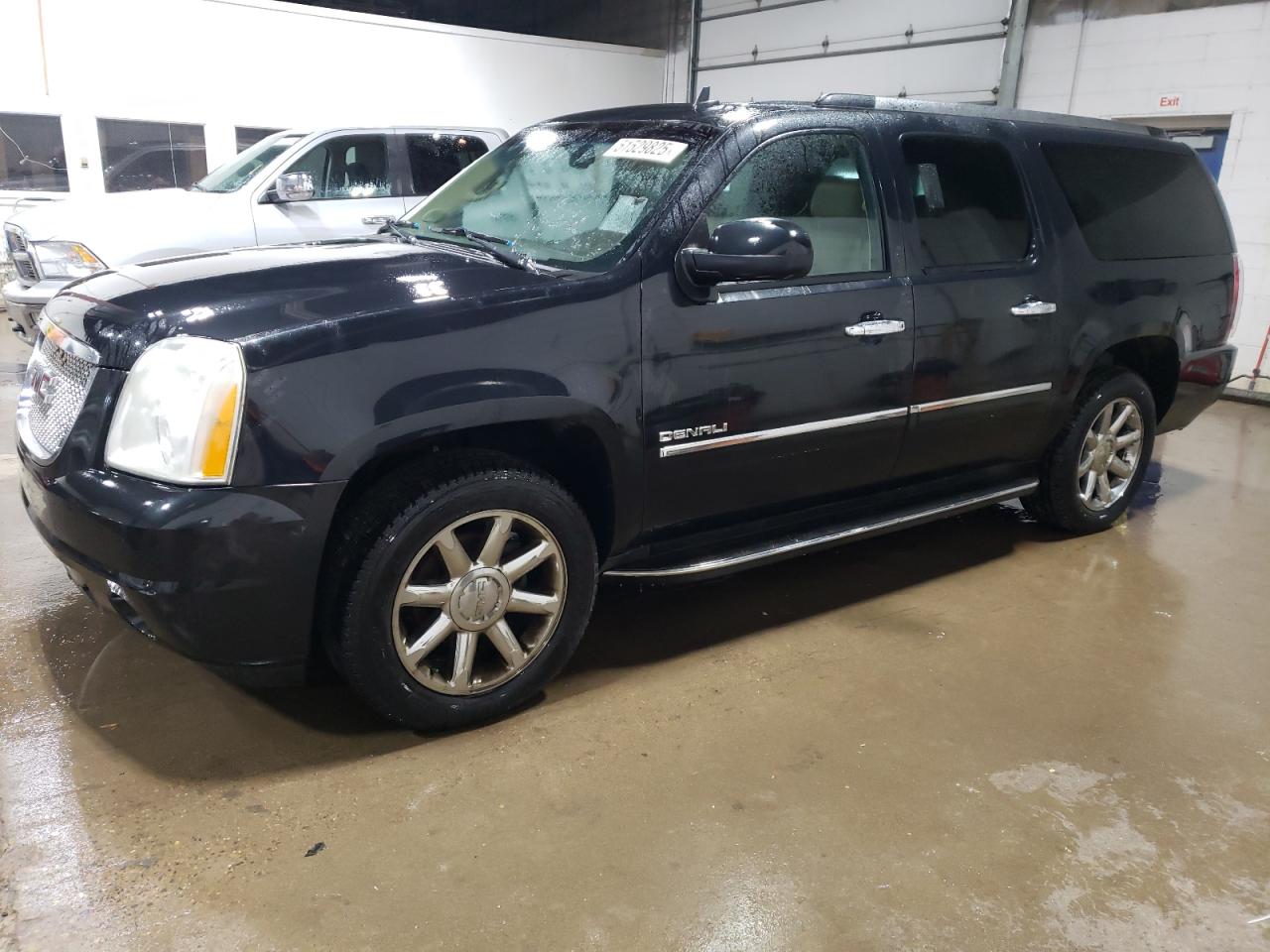 2011 Gmc Yukon Xl Denali en Venta en Blaine, MN - Mechanical