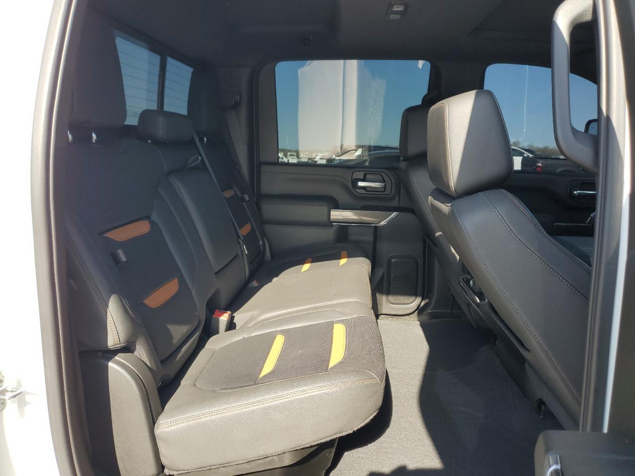 2023 GMC Sierra K2500 At4 VIN: 1GT49PEYXPF140451 Lot: 51010815