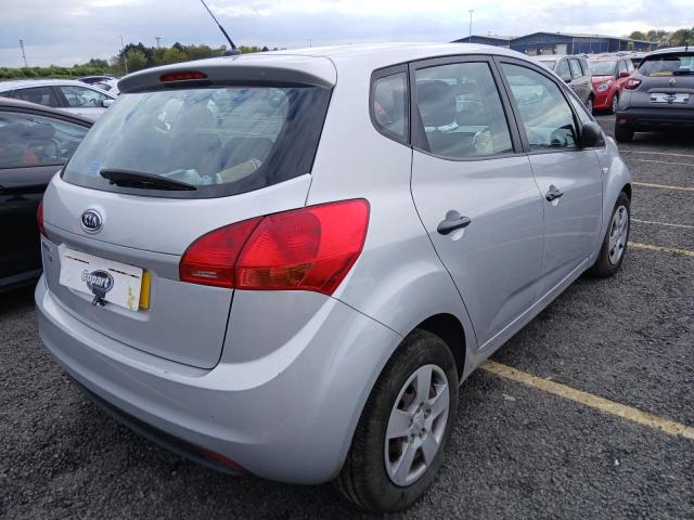 2010 KIA VENGA 1