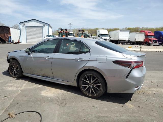  TOYOTA CAMRY 2023 Серебристый