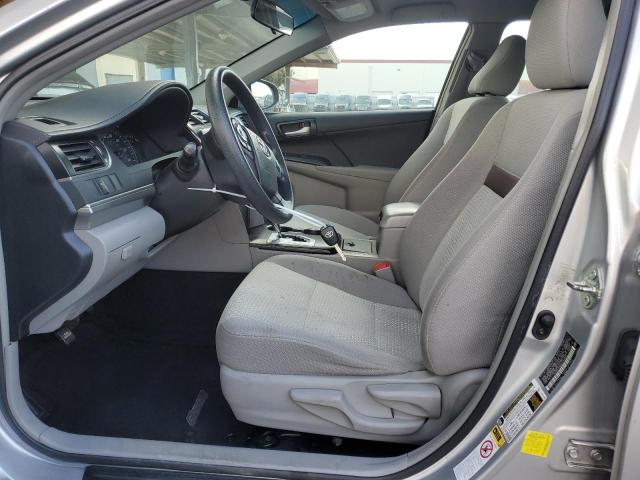  TOYOTA CAMRY 2014 Серебристый