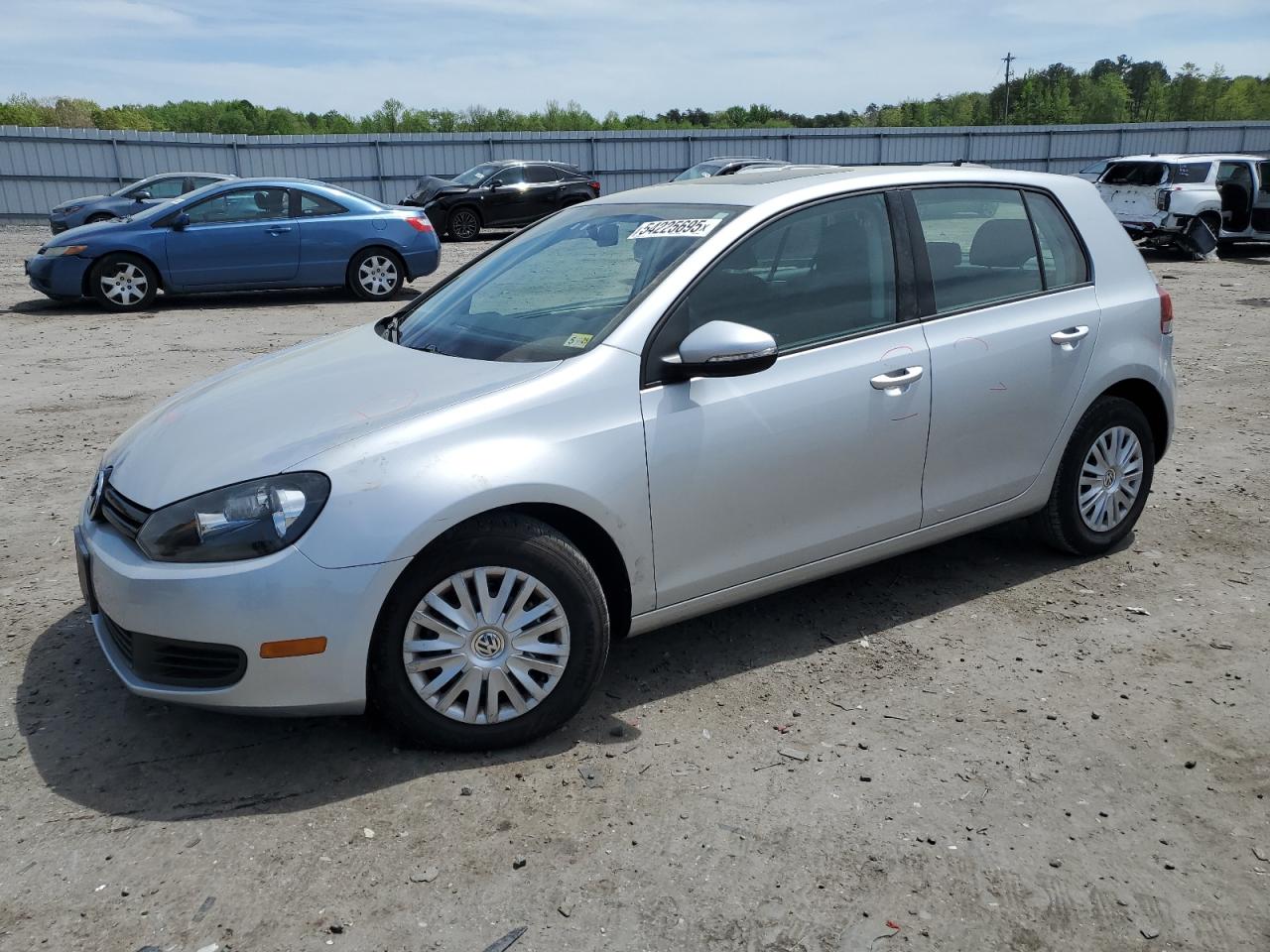 2014 Volkswagen Golf للبيع في Fredericksburg، VA - Front End