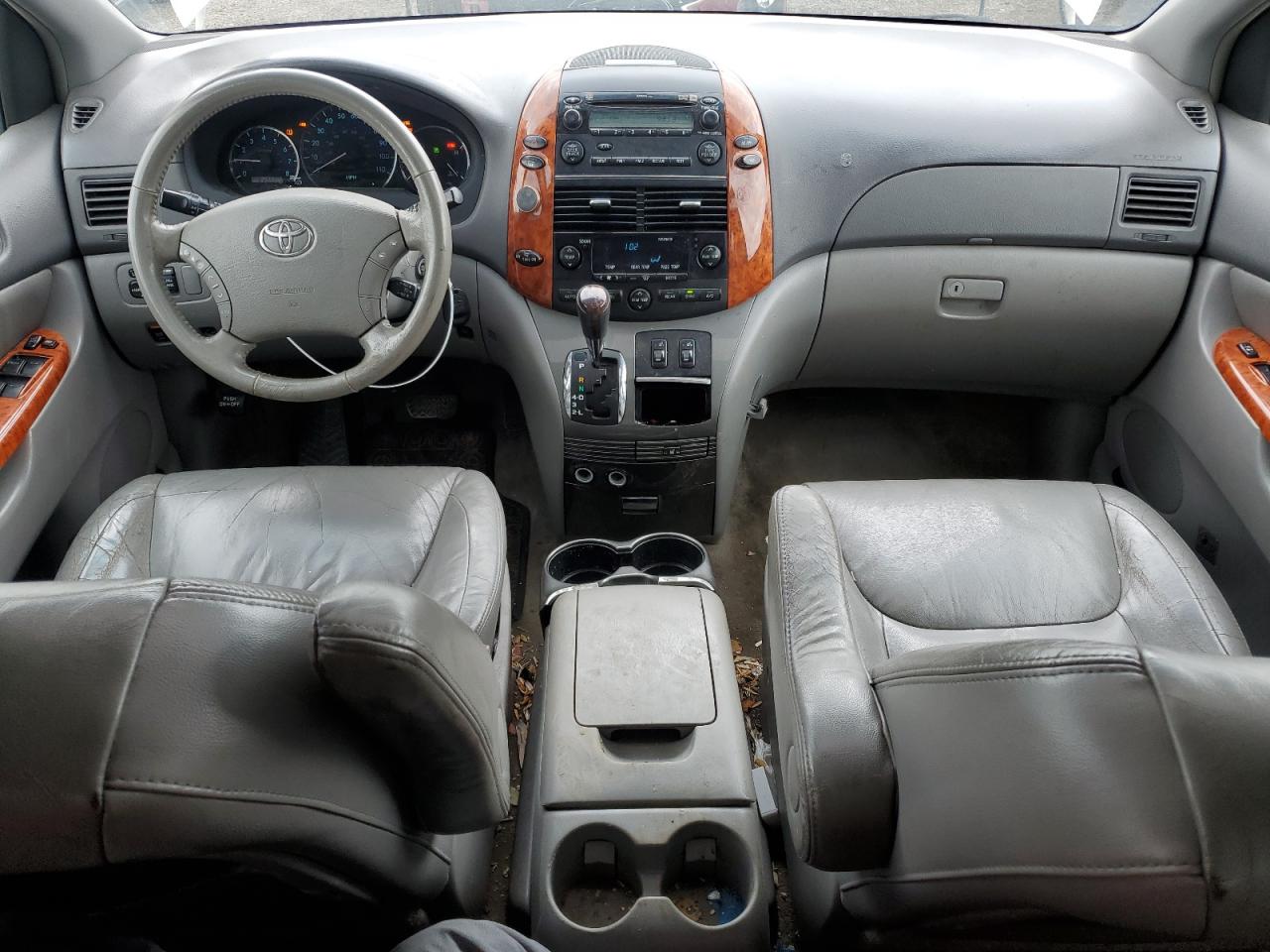 5TDZK22C39S240268 2009 Toyota Sienna Xle