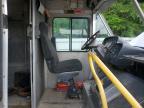 2003 Freightliner Chassis M Line Walk-In Van zu verkaufen in Grenada, MS - Normal Wear