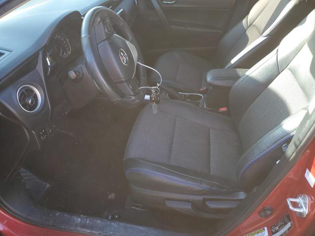  TOYOTA COROLLA 2018 Красный