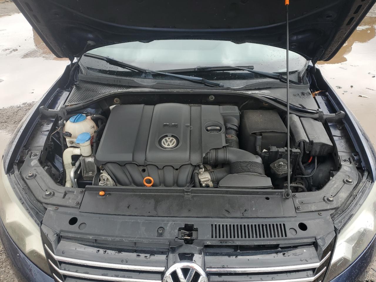 Volkswagen Passat s 2012 фото - 11 Volkswagen Passat s 2012