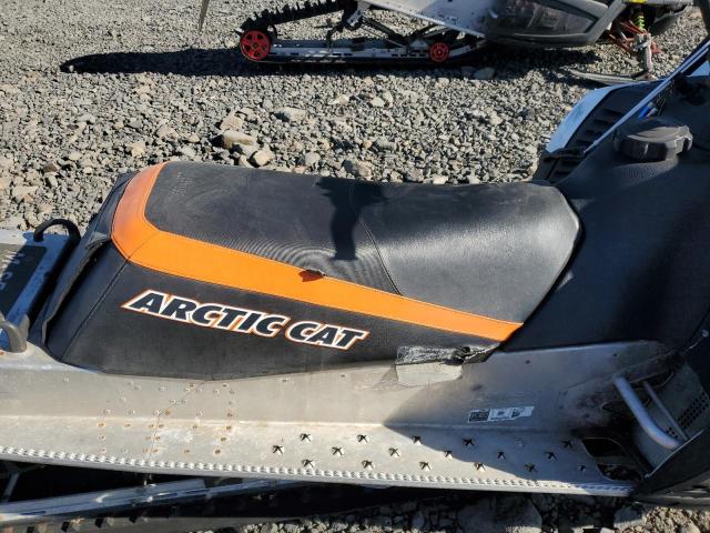 2005 ARCC SNOWMOBILE