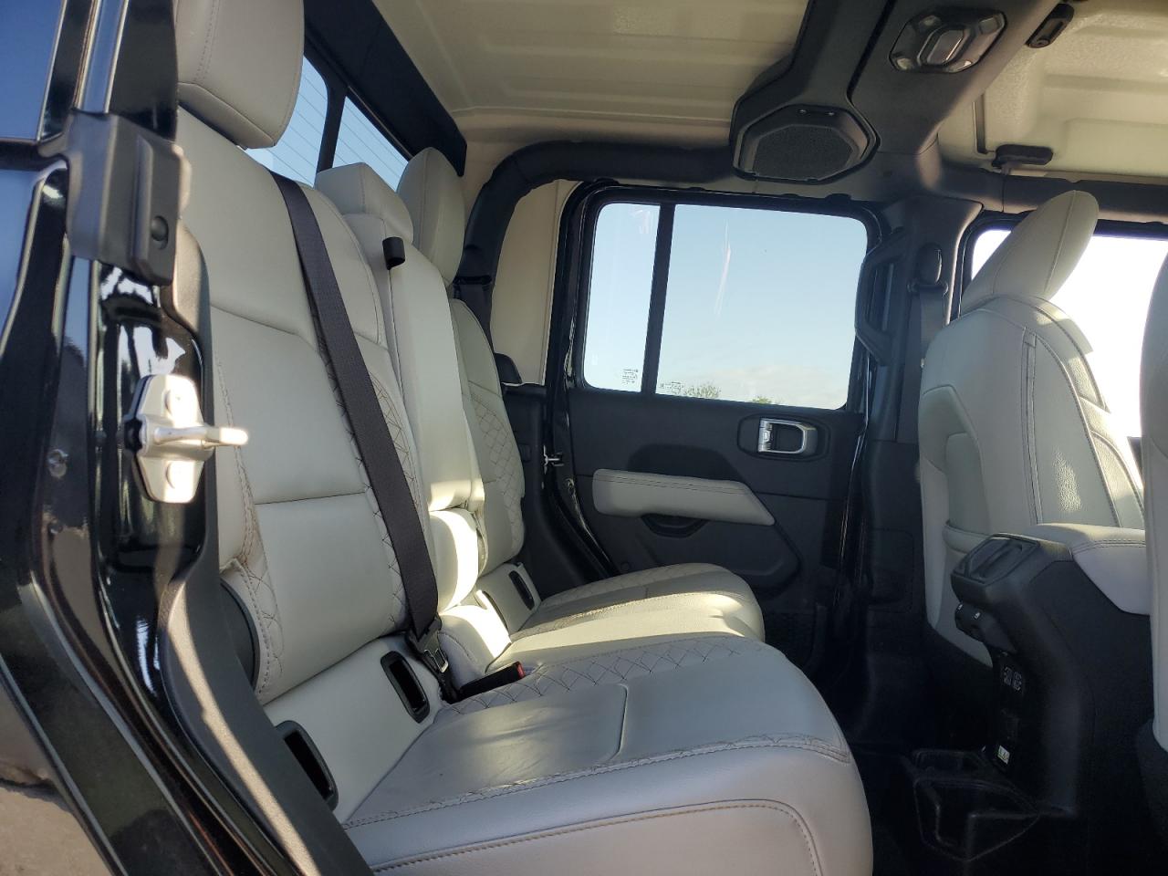 2023 Jeep Gladiator Overland VIN: 1C6HJTFG3PL574789 Lot: 52492575