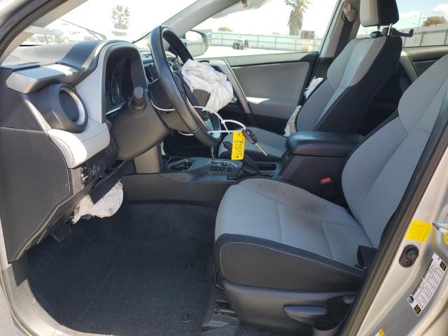  TOYOTA RAV4 2017 Srebrny