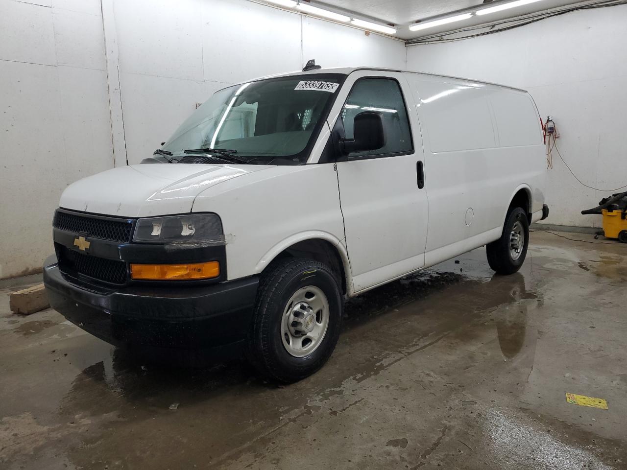 2022 Chevrolet Express G2500 for Sale in Madisonville, TN - Front End
