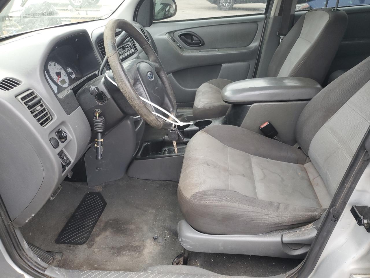 2003 Ford Escape Xls VIN: 1FMYU02173KB43156 Lot: 51534495